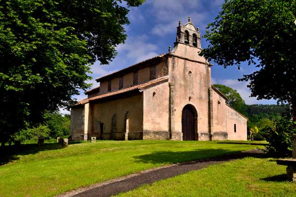 Iglesia-de-San-Salvador-de-Priesca